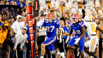 Sep 16, 2023; Gainesville, Florida, USA; Florida Gators tight end Jonathan Odom (87) runs with the ball during the first half against the Tennessee Volunteers at Ben Hill Griffin Stadium. Mandatory Credit: Matt Pendleton-USA TODAY Sports