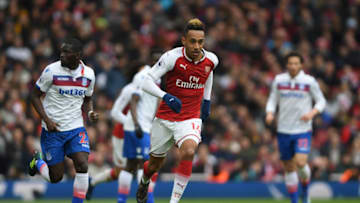 LONDON, ENGLAND - APRIL 01: Pierre-Emerick Aubameyang of Arsenal in action during the Premier League match between Arsenal and Stoke City at Emirates Stadium on April 1, 2018 in London, England. (Photo by Mike Hewitt/Getty Images)