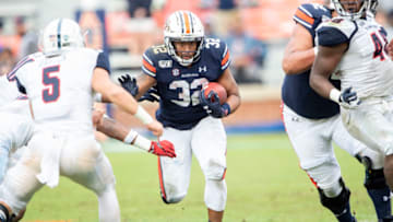 Malik Miller #32 of the Auburn Tigers (Photo by Michael Chang/Getty Images)