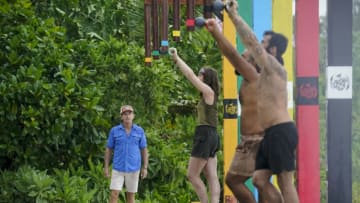 “Under the Wing of a Dragon” – Castaways must negotiate to earn a big pot of rice for the entire tribe. Then, the castaways will need to put their best foot forward to earn immunity at the next tribal council, on SURVIVOR, Wednesday, April 26, (8:00-9:00 PM, ET/PT) on the CBS Television Network, and available to stream live and on demand on Paramount+. Pictured (L-R): Jeff Probst, Frannie Marin, Yamil "Yam Yam" Arocho and Danny Massa. Photo: Robert Voets/CBS ©2022 CBS Broadcasting, Inc. All Rights Reserved