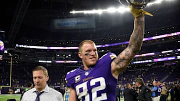 MINNEAPOLIS, MN - OCTOBER 3: Kyle Rudolph #82 of the Minnesota Vikings waves to the crowd after the game against the New York Giants on October 3, 2016 at US Bank Stadium in Minneapolis, Minnesota. The Vikings defeated the Giants 24-10. (Photo by Hannah Foslien/Getty Images)