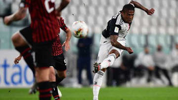 Juventus, Douglas Costa (Photo by MIGUEL MEDINA/AFP via Getty Images)