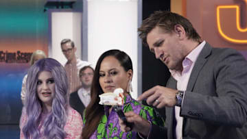 CRIME SCENE KITCHE: L-R: Guest judge Kelly Osbourne, Yolanda Gampp and Curtis Stone in the “Rock and Roll” episode of CRIME SCENE KITCHEN airing Wednesday, June 23 (9:00-10:00 PM ET/PT) on FOX. © 2021 FOX MEDIA LLC. CR: Michael Becker/FOX.