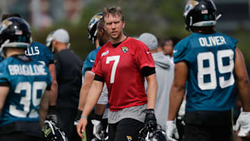 JACKSONVILLE, FL - JUNE 11: Jacksonville Jaguars quarterback Nick Foles (7) during minicamp on June 11, 2019 at Dream Finders Homes Practice Complex in Jacksonville, Fl. (Photo by David Rosenblum/Icon Sportswire via Getty Images)