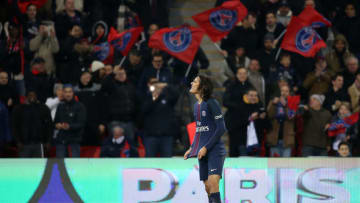 PARIS, FRANCE - NOVEMBER 6: Edinson Cavani of PSG celebrates his second goal during the French Ligue 1 match between Paris Saint-Germain (PSG) and Stade Rennais FC (Rennes) at Parc des Princes stadium on November 6, 2016 in Paris, France. (Photo by Jean Catuffe/Getty Images )