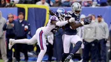 EAST RUTHERFORD, NJ - DECEMBER 10: Dez Bryant #88 of the Dallas Cowboys catches the ball against Brandon Dixon #25 of the New York Giants for what would be a 50 yard touchdown in the third quarter during their game at MetLife Stadium on December 10, 2017 in East Rutherford, New Jersey. (Photo by Abbie Parr/Getty Images)