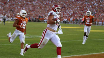 DALLAS, TX - OCTOBER 14: Mark Andrews