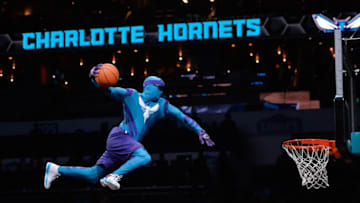 CHARLOTTE, USA - OCTOBER 11: Super Hugo of Charlotte Hornets jumps to entertain during halftime show of the NBA match between Boston Celtics vs Charlotte Hornets at the Spectrum arena in Charlotte, NC, United States on October 11, 2017. (Photo by Peter Zay/Anadolu Agency/Getty Images)