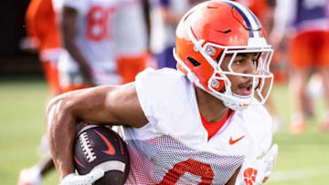 Clemson wide receiver Antonio Williams (0) at the Allen N. Reeves Football Complex during practice in Clemson, S.C. Friday, August 5, 2022.Jg Clemsonfbpractice 080522 0010
