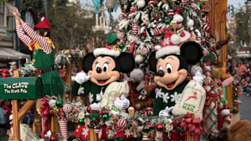 DISNEY PARKS MAGICAL CHRISTMAS CELEBRATION - (Monday, Dec. 25, from 10:00 a.m.-12:00 p.m. EST, 9:00-11:00 a.m. CST/MST/PST; airtimes vary, check listings, on The ABC Television Network and on the ABC app) - This Christmas, Disney Parks celebrates the joy of the holiday season, as hosts Julianne Hough and Nick Lachey take viewers on a magical ride down Main Street, U.S.A. and beyond. Co-hosted by Jesse Palmer, the Christmas Day celebration will be brighter than ever before, bringing together the beloved Christmas Day parade, magical musical performances, surprise celebrity guests and heartwarming family stories to celebrate the most wonderful time of the year. (DIsney/Image Group LA)MINNIE MOUSE, MICKEY MOUSE