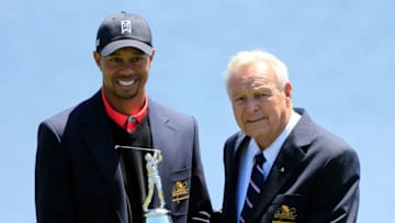 ORLANDO, FL - MARCH 24: Tiger Woods (L) and Arnold Palmer laugh during the ceremony following the Arnold Palmer Invitational presented by MasterCard at the Bay Hill Club and Lodge on March 24, 2013 in Orlando, Florida. (Photo by Sam Greenwood/Getty Images)