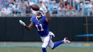 CHARLOTTE, NC - SEPTEMBER 17: Zay Jones