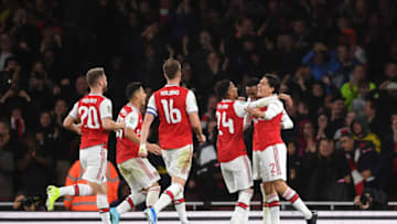LONDON, ENGLAND - SEPTEMBER 24: Joe Willock of Arsenal celebrates scoring his teams third goal of the game with team mate Hector Bellerin during the Carabao Cup Third Round match between Arsenal FC and Nottingham Forrest at Emirates Stadium on September 24, 2019 in London, England. (Photo by Laurence Griffiths/Getty Images)
