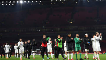 LONDON, ENGLAND - FEBRUARY 22: Ostersunds FK players clap the fans after the UEFA Europa League Round of 32 match between Arsenal and Ostersunds FK at the Emirates Stadium on February 22, 2018 in London, United Kingdom. (Photo by Michael Regan/Getty Images)