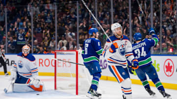 Vancouver Canucks Celebrate goal against Edmonton Oilers Mandatory Credit: Bob Frid-USA TODAY Sports