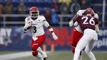 Cincinnati Bearcats running back Michael Warren II against the Virginia Tech Hokies in the Military Bowl.