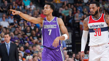 SACRAMENTO, CA - OCTOBER 29: Skal Labissiere #7 of the Sacramento Kings points during the game against the Washington Wizards on October 29, 2017 at Golden 1 Center in Sacramento, California. NOTE TO USER: User expressly acknowledges and agrees that, by downloading and or using this photograph, User is consenting to the terms and conditions of the Getty Images Agreement. Mandatory Copyright Notice: Copyright 2017 NBAE (Photo by Rocky Widner/NBAE via Getty Images)