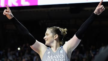 MINNEAPOLIS, MN - OCTOBER 04: Lindsay Whalen