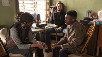 THIS IS US -- "After the Fire" Episode 417 -- Pictured: (l-r) Ron Cephas Jones as William, Niles Fitch as Randall, Milo Ventimiglia as Jack -- (Photo by: Ron Batzdorff/NBC)