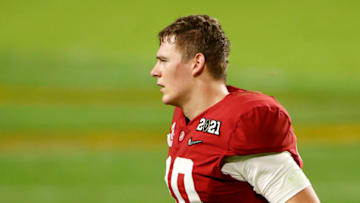 Mac Jones #10 of the Alabama Crimson Tide (Photo by Sam Greenwood/Getty Images)
