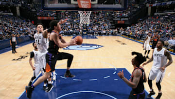 MEMPHIS, TN - FEBRUARY 28: Devin Booker #1 of the Phoenix Suns handles the ball against the Memphis Grizzlies on February 28, 2018 at FedExForum in Memphis, Tennessee. NOTE TO USER: User expressly acknowledges and agrees that, by downloading and or using this photograph, User is consenting to the terms and conditions of the Getty Images License Agreement. Mandatory Copyright Notice: Copyright 2018 NBAE (Photo by Joe Murphy/NBAE via Getty Images)