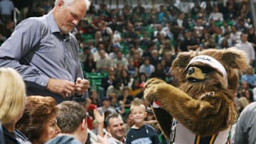 SALT LAKE CITY, UT - NOVEMBER 6: Former Utah Jazz player Mark Eaton signs autographs during the game against the Los Angeles Clippers at EnergySolutions Arena on November 6, 2010 in Salt Lake City, Utah. Copyright 2010 NBAE (Photo by Melissa Majchrzak/NBAE/Getty Images)