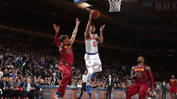 NEW YORK, NY - NOVEMBER 13: Courtney Lee #5 of the New York Knicks goes for a lay up against the Cleveland Cavaliers on November 13, 2017 at Madison Square Garden in New York City, New York. Copyright 2017 NBAE (Photo by Nathaniel S. Butler/NBAE via Getty Images)