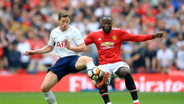Tottenham Hotspur's Jan Vertonghen (left) and Manchester United's Romelu Lukaku battle for the ball (Photo by Adam Davy/PA Images via Getty Images)