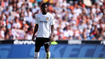 VALENCIA, SPAIN - OCTOBER 15: Yunus Musah of Valencia CF during the LaLiga Santander match between Valencia CF and Elche CF at Estadio Mestalla on October 15, 2022 in Valencia, Spain. (Photo by Eric Alonso/Getty Images)