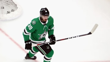 EDMONTON, ALBERTA - SEPTEMBER 02: Joel Hanley (Photo by Bruce Bennett/Getty Images)