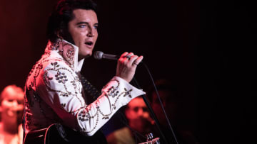 LAS VEGAS, NV - JULY 14: Elvis Presley tribute artist Ben Portsmouth performs onstage at the Las Vegas Elvis Festival at Sam's Town Hotel & Gambling Hall on July 14, 2018 in Las Vegas, Nevada. (Photo by Emma McIntyre/Getty Images)