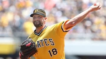 Jul 10, 2016; Pittsburgh, PA, USA; Pittsburgh Pirates starting pitcher Jonathon Niese (18) delivers a pitch against the Chicago Cubs during the first inning at PNC Park. Mandatory Credit: Charles LeClaire-USA TODAY Sports