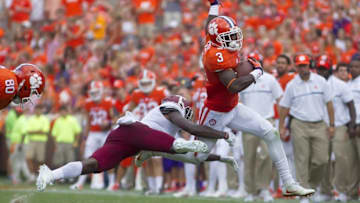 Sep 10, 2016; Clemson, SC, USA; Clemson Tigers wide receiver Artavis Scott (3) carries the ball during the second half against the Troy Trojans at Clemson Memorial Stadium. Tigers won 30-24. Mandatory Credit: Joshua S. Kelly-USA TODAY Sports