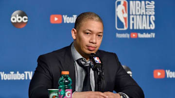 Tyronn Lue Memphis Grizzlies Head Coach Candidate (Photo by David Liam Kyle/NBAE via Getty Images)