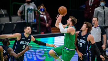 The Dallas Mavericks broke the Orlando Magic's pick and roll defense to get open threes. Mandatory Credit: Jerome Miron-USA TODAY Sports