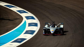 MEXICO CITY, MEXICO - FEBRUARY 16: Sebastian Buemi of Switzerland drives the Nissan e.dams during the Practice 1 of the 2019 Mexico City E-Prix on February 16, 2019 in Mexico City, Mexico. (Photo by Hector Vivas/Getty Images)