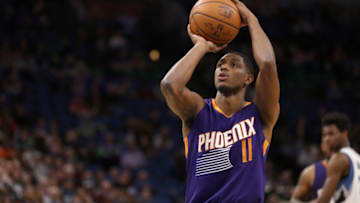 MINNEAPOLIS, MN - DECEMBER 19: Brandon Knight #11 of the Phoenix Suns shoots a free throw against the Minnesota Timberwolves on December 19, 2016 at Target Center in Minneapolis, Minnesota. NOTE TO USER: User expressly acknowledges and agrees that, by downloading and or using this Photograph, user is consenting to the terms and conditions of the Getty Images License Agreement. Mandatory Copyright Notice: Copyright 2016 NBAE (Photo by Jordan Johnson/NBAE via Getty Images)