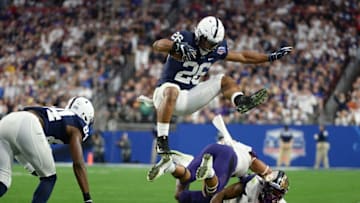 GLENDALE, AZ - DECEMBER 30: Running back Saquon Barkley
