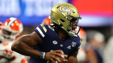 Jeff Sims #10 of the Georgia Tech Yellow Jackets rushes the ball (Photo by Kevin C. Cox/Getty Images)