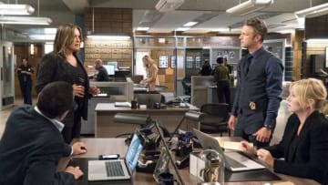 LAW & ORDER: SPECIAL VICTIMS UNIT -- "Man Down" Episode 2004 -- Pictured: (l-r) Mariska Hargitay as Lieutenant Olivia Benson, Peter Scanavino as Dominick "Sonny" Carisi, Kelli Giddish as Detective Amanda Rollins -- (Photo by: Barbara Nitke/NBC)