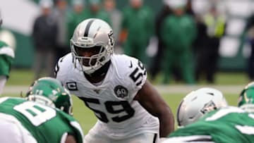 EAST RUTHERFORD, NEW JERSEY - NOVEMBER 24: Linebacker Tahir Whitehead #59 of the Oakland Raiders follows the action against the New York Jets in the first half in the rain at MetLife Stadium on November 24, 2019 in East Rutherford, New Jersey. (Photo by Al Pereira/Getty Images).