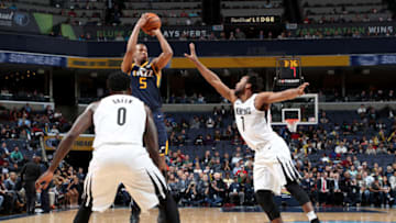MEMPHIS, TN - FEBRUARY 7: Rodney Hood #5 of the Utah Jazz shoots the ball against the Memphis Grizzlies on February 7, 2018 at FedExForum in Memphis, Tennessee. NOTE TO USER: User expressly acknowledges and agrees that, by downloading and/or using this photograph, user is consenting to the terms and conditions of the Getty Images License Agreement. Mandatory Copyright Notice: Copyright 2018 NBAE (Photo by Joe Murphy/NBAE via Getty Images)