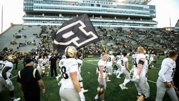 Purdue Boilermakers players celebrate during a NCAA Big Ten Conference football game Iowa, Saturday, Oct. 16, 2021, at Kinnick Stadium in Iowa City, Iowa.211016 Purdue Iowa Fb 050 Jpg