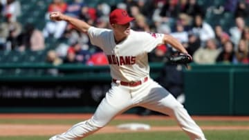 Cleveland Indians relief pitcher Vinnie Pestano (52) pitches during the ninth inning against the Minnesota Twins at Progressive Field. Mandatory Credit: Ken Blaze-USA TODAY Sports