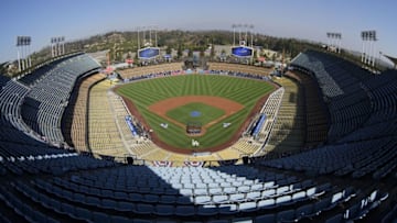 Oct 18, 2016; Los Angeles, CA, USA; A general view of Dodger Stadium prior to game three of the 2016 NLCS playoff baseball series between the Los Angeles Dodgers and Chicago Cubs. Mandatory Credit: Kelvin Kuo-USA TODAY Sports