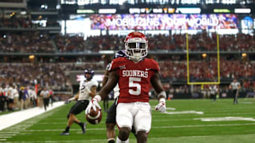 ARLINGTON, TX - DECEMBER 2: Marquise Brown