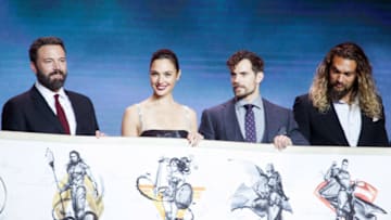 BEIJING, CHINA - OCTOBER 26: (L - R) Actors Ben Affleck, Gal Gadot, Henry Cavill and Jason Momoa attend 'Justice League' premiere at 798 Art Zone on October 26, 2017 in Beijing, China. (Photo by VCG/VCG via Getty Images)