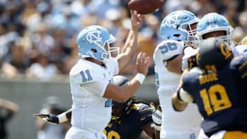 BERKELEY, CA - SEPTEMBER 01: Nathan Elliott #11 of the North Carolina Tar Heels passes the ball against the California Golden Bears at California Memorial Stadium on September 1, 2018 in Berkeley, California. (Photo by Ezra Shaw/Getty Images)