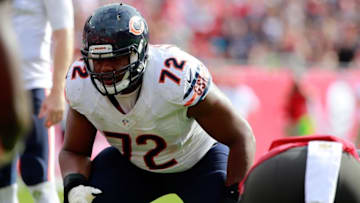Dec 27, 2015; Tampa, FL, USA; Chicago Bears tackle Charles Leno (72) against the Tampa Bay Buccaneers during the first half at Raymond James Stadium. Mandatory Credit: Kim Klement-USA TODAY Sports