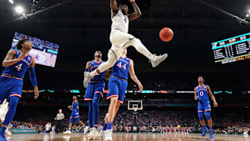 SAN ANTONIO, TX - MARCH 31: Eric Paschall